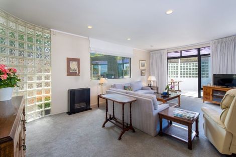 Photo of property in 1/103 Aberdeen Road, Castor Bay, Auckland, 0620