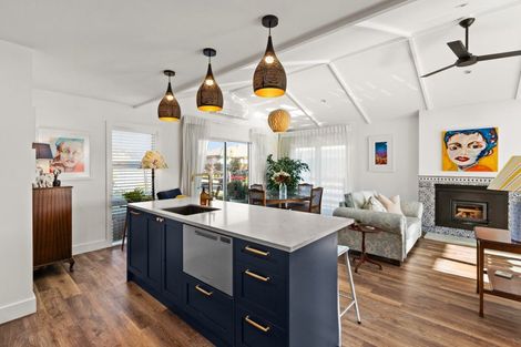 Photo of property in 5 Grooby Place, Havelock North, 4130