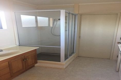 Photo of property in 1/18 Nolan Road, Greenlane, Auckland, 1051