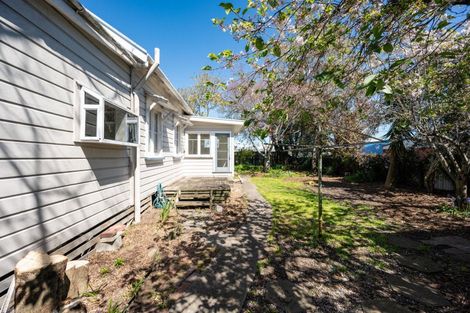 Photo of property in 1/38 Parkers Road, Tahunanui, Nelson, 7011