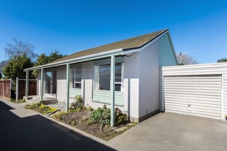 Photo of property in 1/4 Tracy Place, Redwood, Christchurch, 8051
