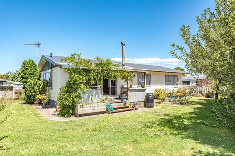 Photo of property in 108 Hinau Street, Castlecliff, Whanganui, 4501