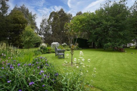 Photo of property in 52 Hodgsons Road, Loburn, Rangiora, 7472