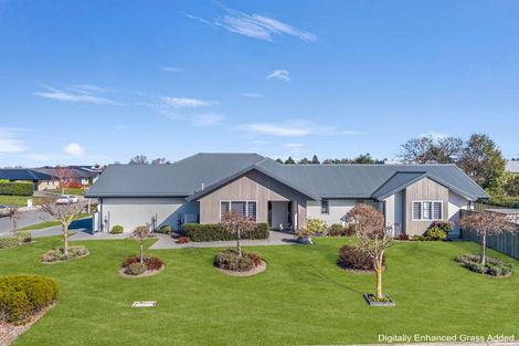 Photo of property in 2 Awa Place, Rangiora, 7400