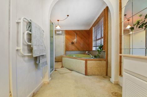 Photo of property in 17 Selwyn Road, Lynmore, Rotorua, 3010