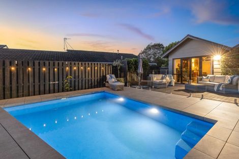 Photo of property in 54 Highbury Drive, Levin, 5510