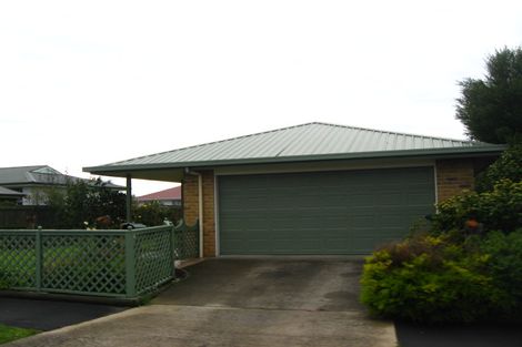 Photo of property in 3 Silverstream Drive, Mosgiel, 9024