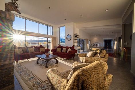 Photo of property in 309 Golden Road, Springvale, Alexandra, 9393