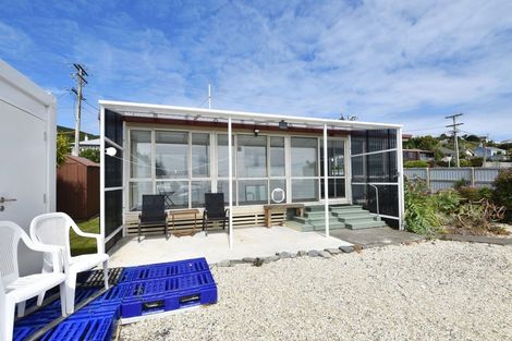 Photo of property in 50 Onslow Street, Bluff, 9814