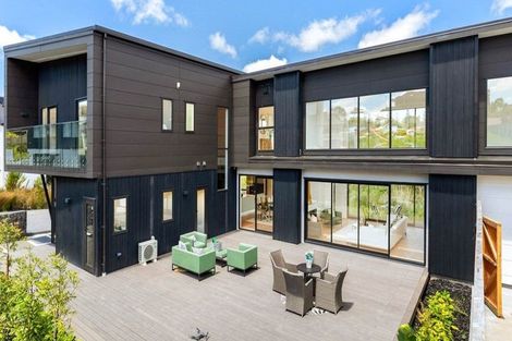 Photo of property in 5 Third Fairway Place, Albany, Auckland, 0632