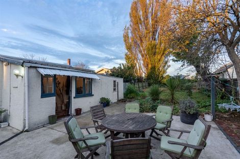 Photo of property in 104 Barbour Street, Waltham, Christchurch, 8011