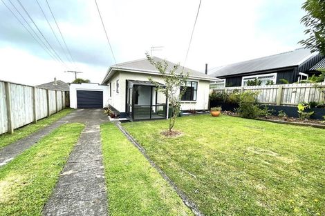 Photo of property in 57 Fitzroy Road, Fitzroy, New Plymouth, 4312