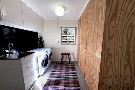 Photo of property in 35 Bedford Street, Patea, 4520
