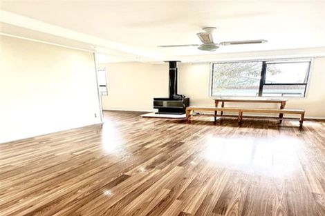 Photo of property in 1/1 Rebecca Rise, Weymouth, Auckland, 2103