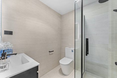 Photo of property in 4/12 Hamlin Road, Mount Wellington, Auckland, 1060