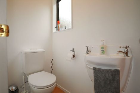 Photo of property in 2/69 Ngamotu Road, Hilltop, Taupo, 3330