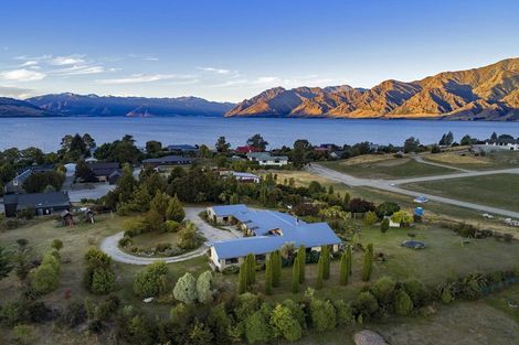 Photo of property in 28 Moraine Terrace, Lake Hawea, 9382