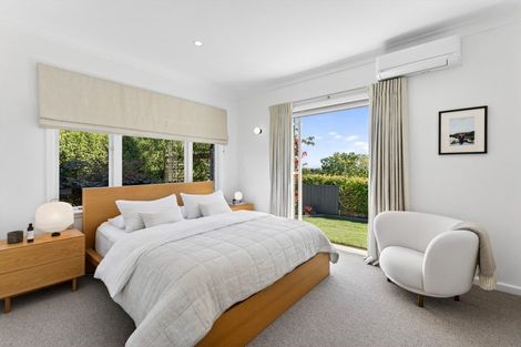 Photo of property in 22 Hunters Hill, Havelock North, 4130