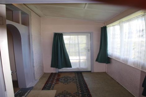 Photo of property in 53 Station Road, Marton, 4710