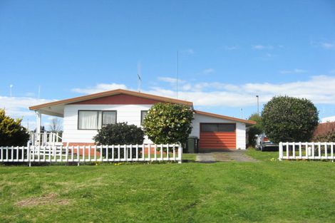 Photo of property in 5a Clarke Street, Matata, 3194