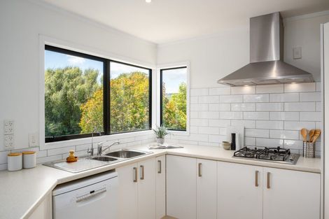 Photo of property in 14 Aintree Grove, Churton Park, Wellington, 6037