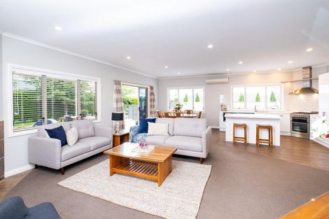 Photo of property in 4 Russell Robertson Drive, Havelock North, 4130