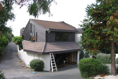 Photo of property in 21 Beach Road, Castor Bay, Auckland, 0620