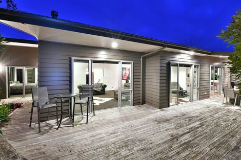 Photo of property in 2 Andre Rise, Stanmore Bay, Whangaparaoa, 0932