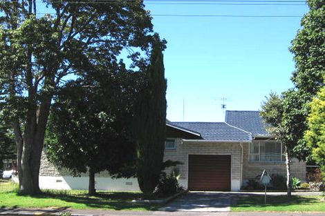 Photo of property in 97 Te Atatu Road, Te Atatu South, Auckland, 0610