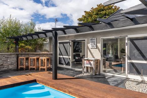 Photo of property in 103 Hillcrest Road, Raumati Beach, Paraparaumu, 5032