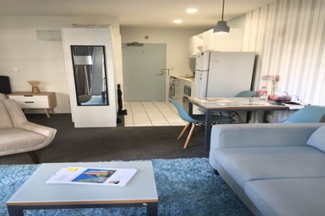 Photo of property in Oakwood Hall Apartments, 6b/81 Wakefield Street, Auckland Central, Auckland, 1010