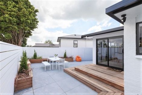 Photo of property in 12 Edwin Street, St Andrews, Hamilton, 3200