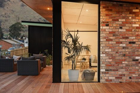 Photo of property in 12 Huntingdon Street, Kingston, Athol, 9793