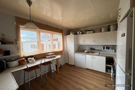 Photo of property in 28 Trafalgar Street, Levin, 5510