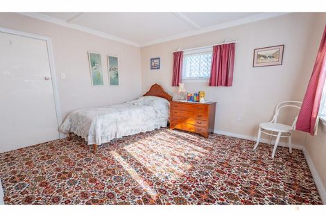 Photo of property in 25 Hughes Street, Waimate, 7924