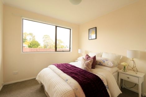 Photo of property in 19 Lyren Place, Half Moon Bay, Auckland, 2012
