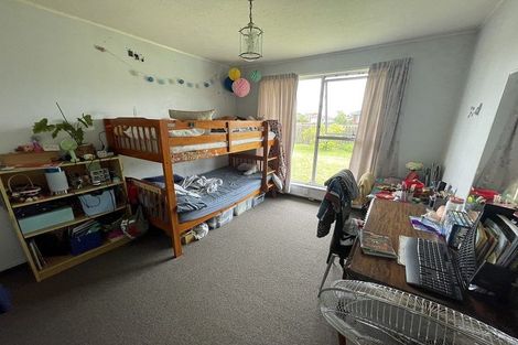 Photo of property in 132 Cascades Road, Pakuranga Heights, Auckland, 2010