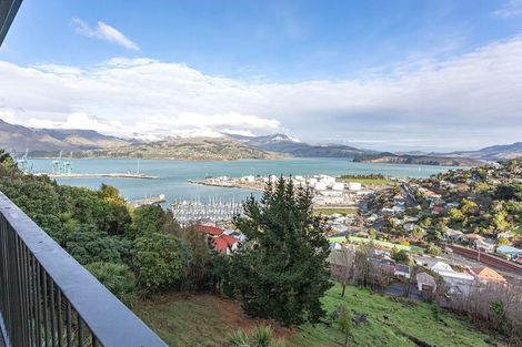 Photo of property in 7 Harmans Road, Lyttelton, 8082
