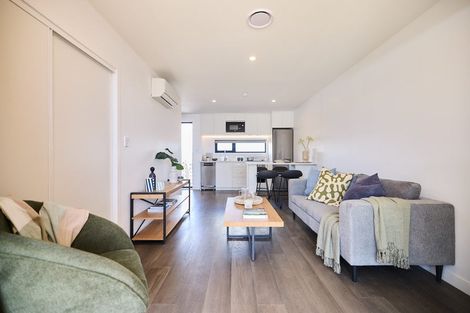 Photo of property in 49 Te Puketoka Lane, Mangere, Auckland, 2022