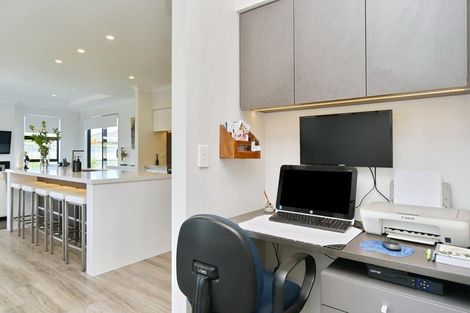 Photo of property in 19 Ballinger Place, Kaiapoi, 7630