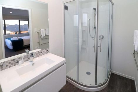 Photo of property in 1/5 Jones Crescent, Melville, Hamilton, 3206