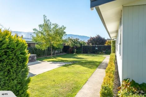 Photo of property in 6 Clare Place, Cromwell, 9310