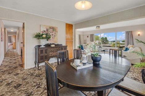 Photo of property in 3 Castleton Drive, Howick, Auckland, 2014