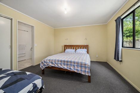 Photo of property in 2/11 Kereru Street, Two Mile Bay, Taupo, 3330