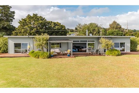 Photo of property in 817 Waimate Road North, Waimate North, Kerikeri, 0293