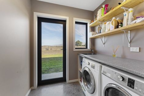 Photo of property in 390b Letts Gully Road, Letts Gully, Alexandra, 9393