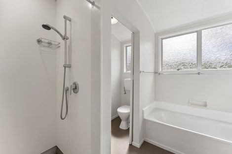 Photo of property in 30 Shanly Street, Brown Owl, Upper Hutt, 5018