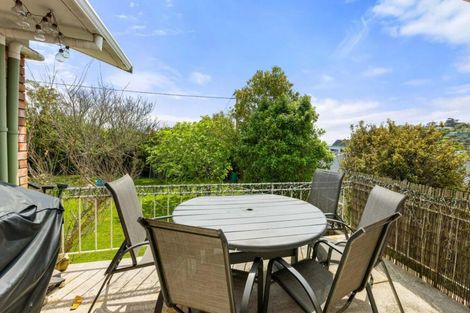 Photo of property in 1068 Whangaparaoa Road, Tindalls Beach, Whangaparaoa, 0930
