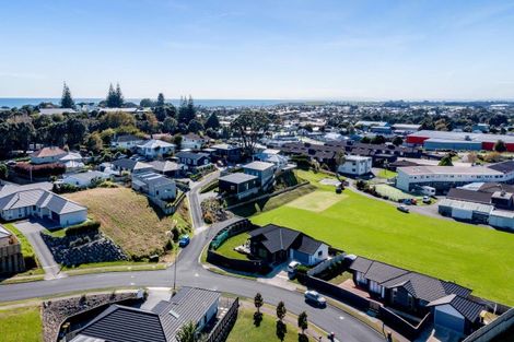 Photo of property in 1 Hinz Lane, Bell Block, New Plymouth, 4312