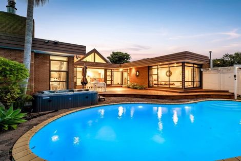 Photo of property in 29 Quebec Road, Milford, Auckland, 0620